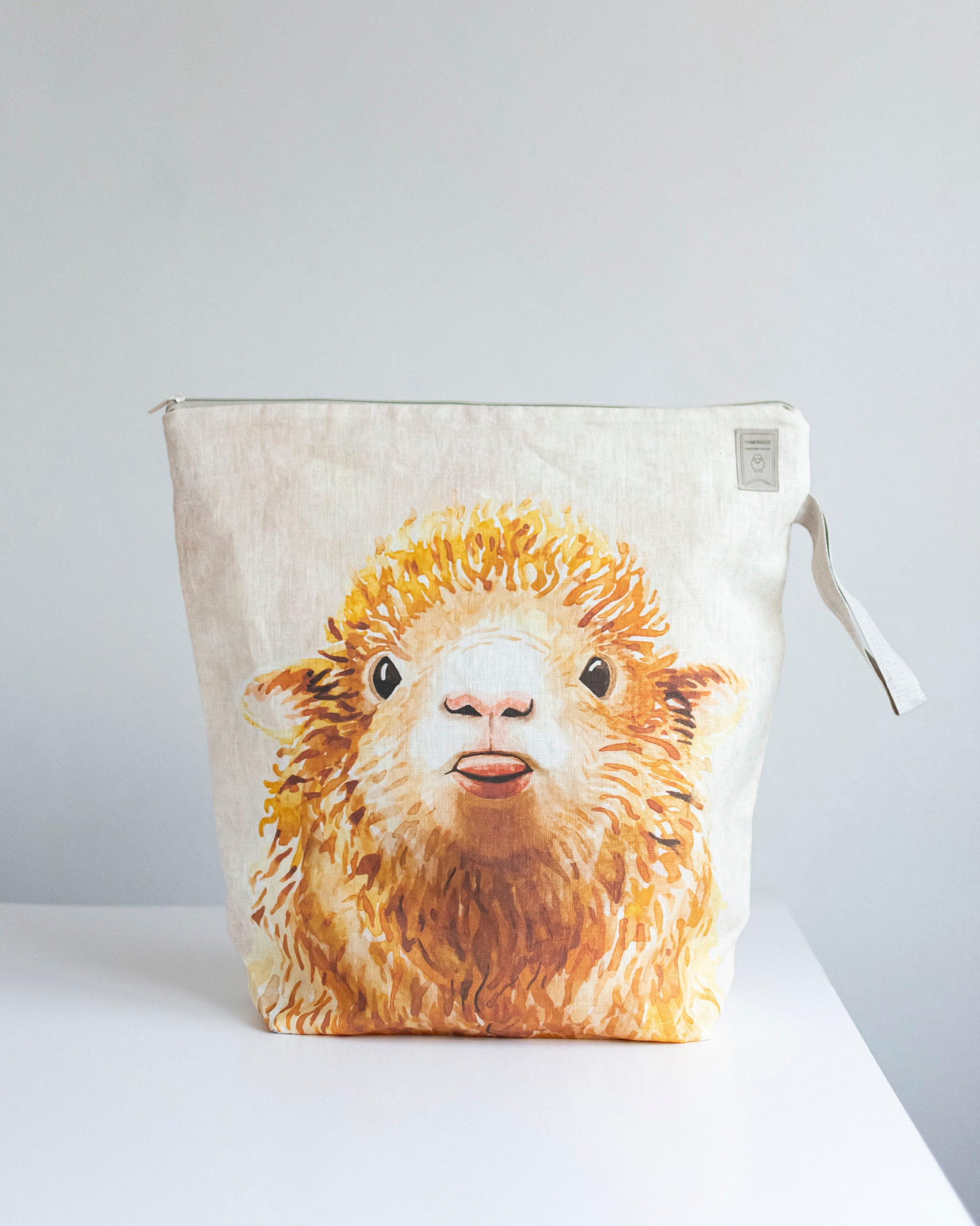 Work in progress Project Bag with zipper. Sheep print.