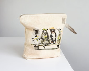 Project Bag with zipper. Yarn organizer with Sheep company print