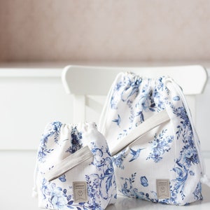 Project Bag. Drawstring Knitting Project Bag with Toile de jouy print. image 3