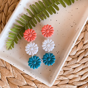 Triple Daisy Clay Earrings - Polymer Clay - Summer Earrings - Statement Earrings - SHIPS NEXT DAY