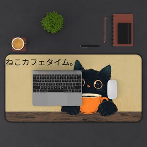 Podkładka na biurko Kawaii z czarnym kotem: wzór kawy w stylu anime zdjęcie 6