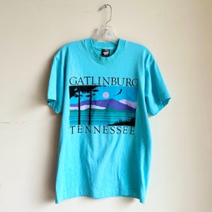 Vintage 1989 Gatlinburg Tennessee Tee Shirt - Small