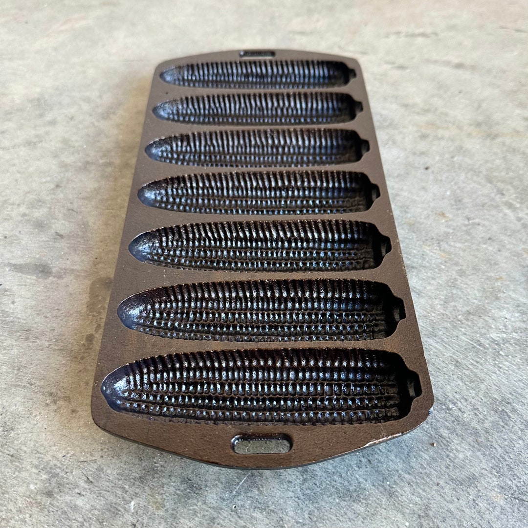 Vintage Antique Cast Iron Cornbread Pan Mold Etsy