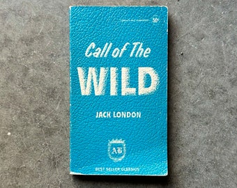 Vintage Book - The Call of the Wild - Paperback