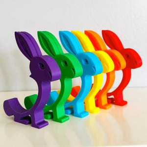 3D Printed Easter Egg Holder: Rabbit Candy Display