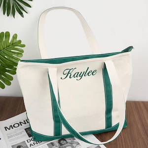 Bestickte Tragetasche Personalisiert, Benutzerdefinierte Tragetasche, Brautjungfer Geschenk, personalisiertes Geschenk, Monogramm Strandtasche, Bachelorette Geschenk