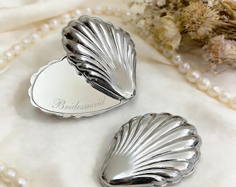 Espejo compacto personalizado con forma de concha, espejo de bolsillo con nombre personalizado, espejo de maquillaje grabado, regalo para despedida de soltera, regalo para dama de honor de boda.