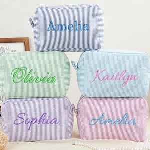 Embroidered Name Seersucker Makeup Bag, Monogrammed Makeup Bag, Bridesmaid Makeup Bag, Toiletry Bag, Bridesmaid Gift, Bridal Party Gifts Bag