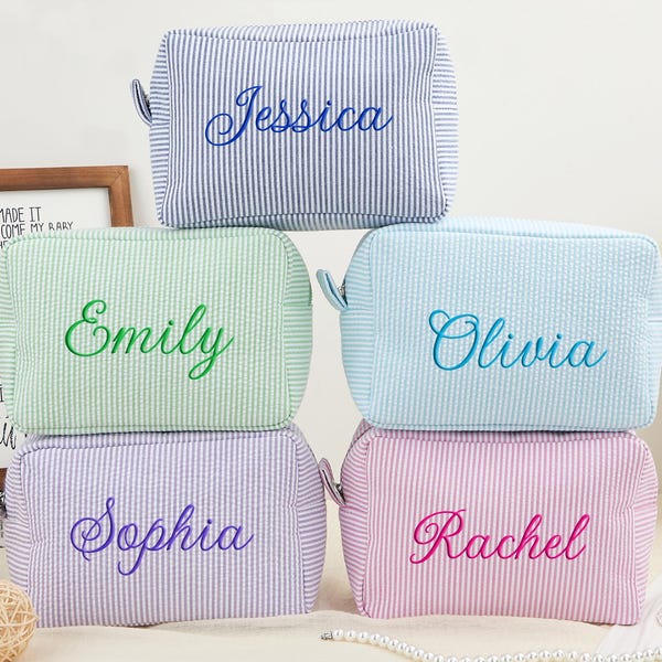 Personalized Seersucker Makeup Bag, Custom Embroidered Toiletry Bag, Cosmetic Bag, Bridesmaid Gifts, Bridal Party Gifts, Makeup Organizer