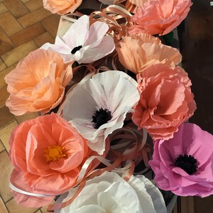 Decorazione con Fiori di Carta