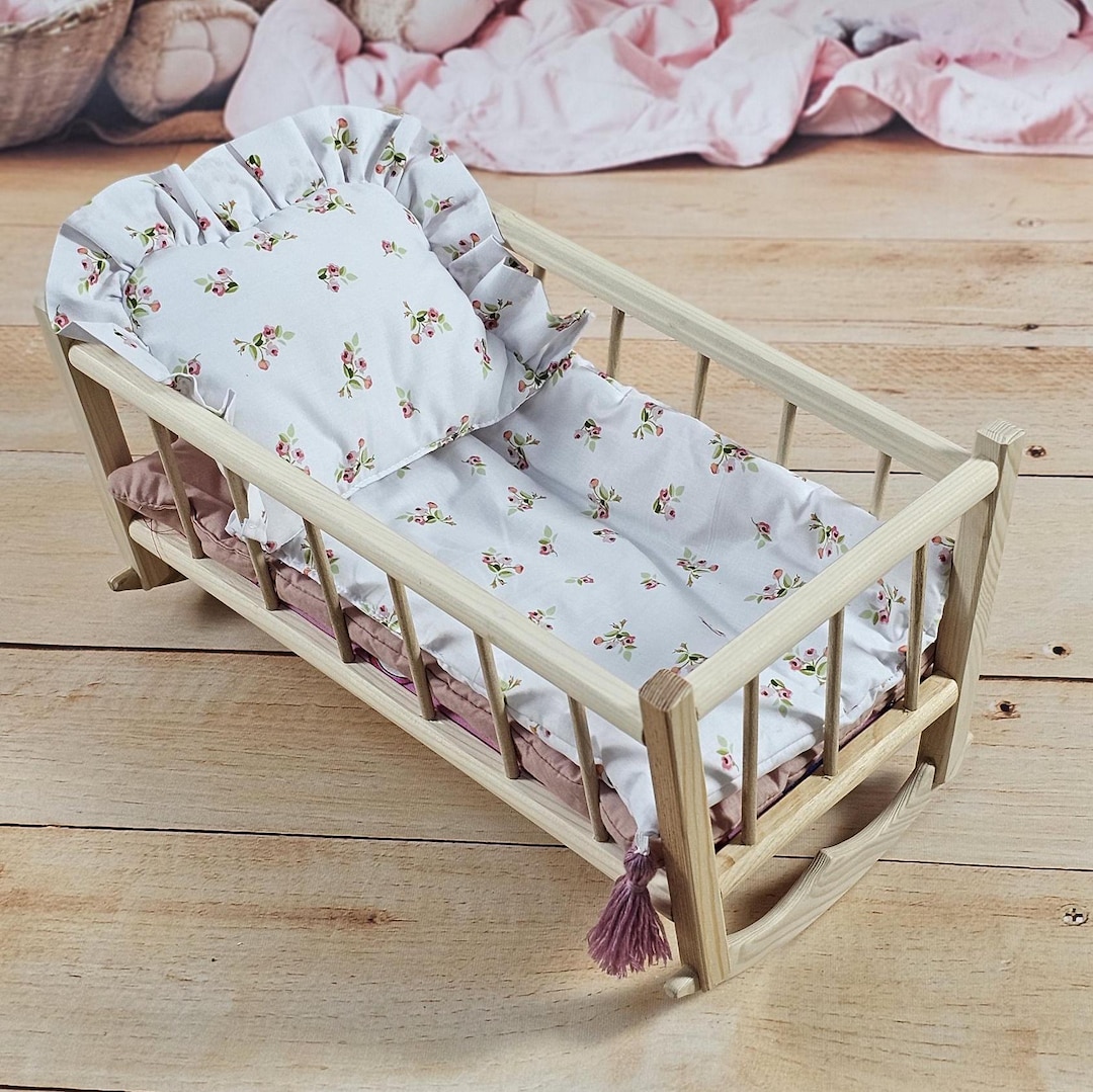 Berceau en bois pour poupée - Poupée - Achat & prix