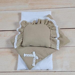 Puppenbettwäsche-Set, handgefertigte Steppdecke aus Baumwolle und Musselin, Kissen und Matratze, natürliche Spielzeugbettwäsche, Geschenk für Mädchen, passend für Puppenwiegen