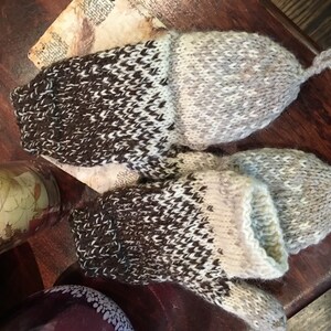 Fingerless wool mittens