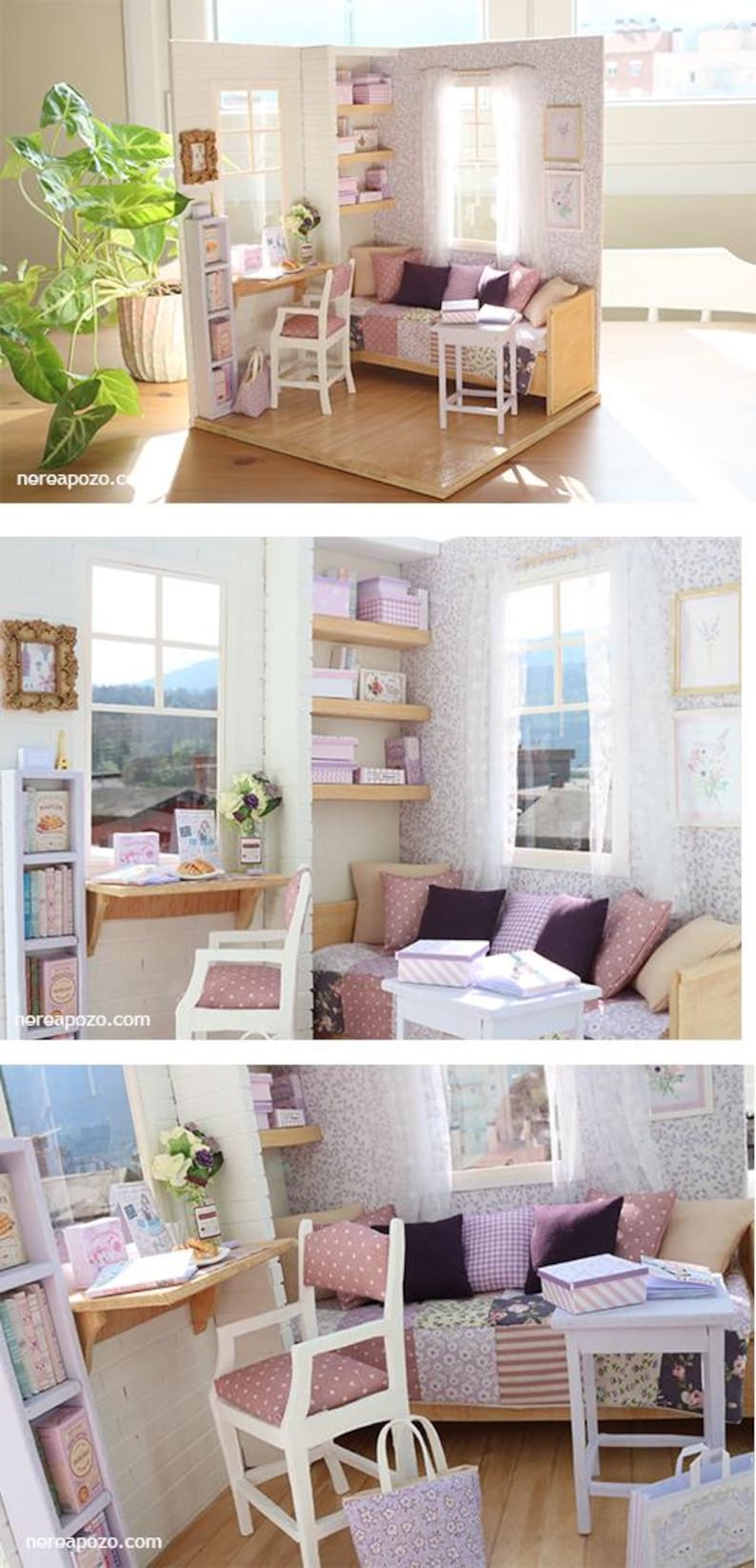 Pode incluir: Interior de casa de bonecas em miniatura com secret&aacute;ria, cadeira e sof&aacute;. As paredes s&atilde;o decoradas com papel de parede floral e prateleiras com caixas. O sof&aacute; tem almofadas rosa e roxas. Uma pequena mesa est&aacute; em frente ao sof&aacute;.