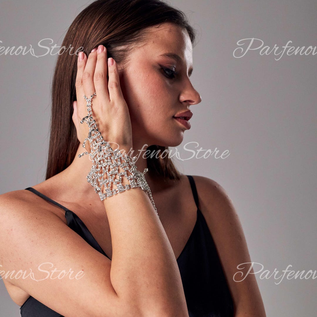 Wrist to Finger Bracelet, Gothic Hand Chain Bracelet, Hand Chain ...