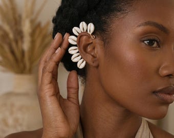 Ohrklemmen mit Muscheln, Elfen-Ohrklemmen, Kaurimuscheln-Ohrklemmen, Ohrschmuck mit Muscheln, Meerjungfrauen-Ohrklemmen, Festival-Ohrklemmen, Feen-Ohrklemmen, Statement-Ohrklemmen