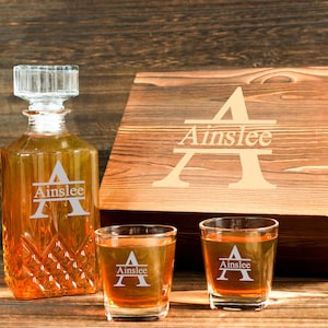 Groomsmen Gifts, Personalized Whiskey Decanter Set with Wood Box, Groomsmen Proposal Groomsman Gift Best Man Gift Gift for Dad
