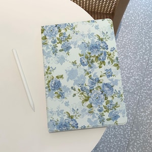 Vintage Blue Flowers iPad Case for iPad Pro 12.9” 2024, Air 6 5, Mini 6, M4 M2, iPad 10 9 8 10.9", Custom iPad Case with Apple Pencil Holder
