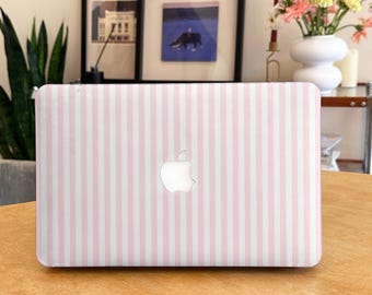 ピンクのストライプ柄 MacBook ケース (MacBook Pro16 15 14 13、Air 15 13、Retina 15 13、ラップトップスリーブ 2025 2024 2023、M4 M3 M2、新しい MacBook カバー用)