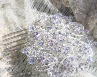 Bridal Hair Comb Bridal- Wedding Hair Accessories- Brooch Hair Comb--Bridal Veil Comb-Crystal Wedding Comb-Bridal Headpieces-Bridal Gift