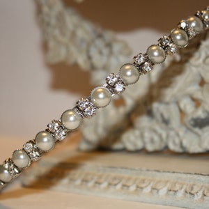 Headband Bridal- Bridal Headband - Rhinestones and Pearls Headband--Bridesmaid Headband- Flower Girl Headband- Prom Headband