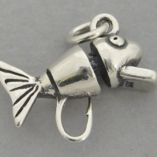 thumbnail image 2 of Sterling Silver Fisherman Fishing Pole Charm With Fish Dangle – 925 Silver – Unbranded 2 of 4