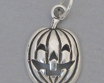 Sterling Silver 925 Charm Pendant JACK O LANTERN Pumpkin Halloween 2325