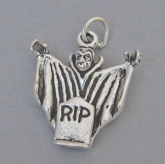 Flying Vampire Bat Halloween 3D .925 Solid Sterling Silver Charm Pendant