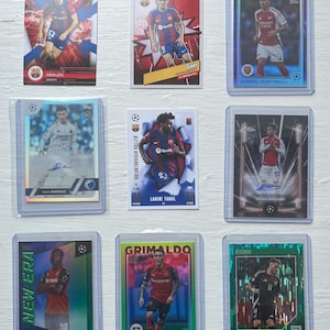 Football Card Mystery Pack – 15 Cards – Panini & Topps