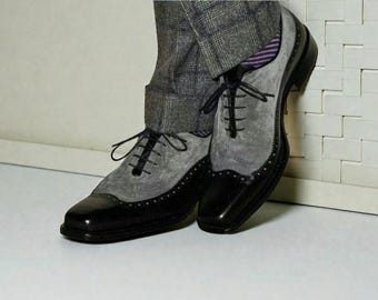 Zapatos formales con cordones y punta de ala para hombre, hechos a mano, de LuxuriousHides, en ante gris y cuero negro, en dos tonos.