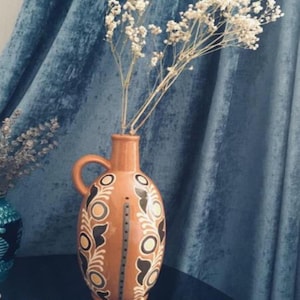 Vintage 1960s Classic Brown Antique Ceramic Vase