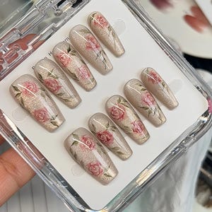 cat eye flower nails/ hand painted nails /custom press on nails/ hand made Press on Nails/Faux Acrylic Nails/ Gel Nails/Press on Nail