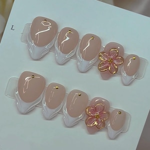 3D Flower Press On Nails: Hand-Painted Gel Nails