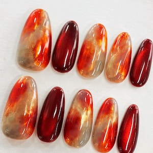 Ombre rotes Katzenauge Press On Nails: Handbemalte individuelle Gelnägel