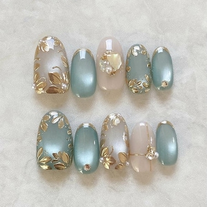 cat eye gold flower nails/ hand painted nails /custom press on nails/ hand made Press on Nails/Faux Acrylic Nails/ Gel Nails/Press on Nail