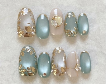 Handmade Gold Flower Press On Nails: Custom Faux Acrylic Gel Nails