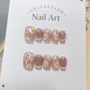 cat eye  flower nails/ hand painted nails /custom press on nails/ hand made Press on Nails/Faux Acrylic Nails/ Gel Nails/Press on Nail
