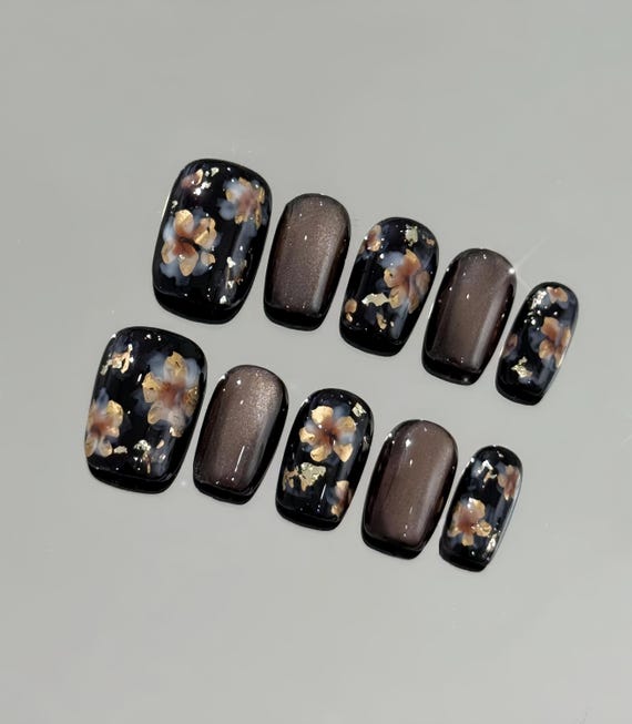 Gold Flower Press On Nails: Hand-Painted Faux Acrylic Gel Nails
