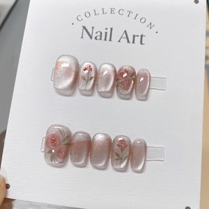 cat eye  flower nails/ hand painted nails /custom press on nails/ hand made Press on Nails/Faux Acrylic Nails/ Gel Nails/Press on Nail