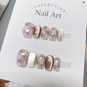 cat eye flower nails/ hand painted nails /custom press on nails/ hand made Press on Nails/Faux Acrylic Nails/ Gel Nails/Press on Nail