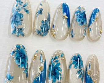 Hand-Painted Flower Press On Nails: Gold Chrome Accent