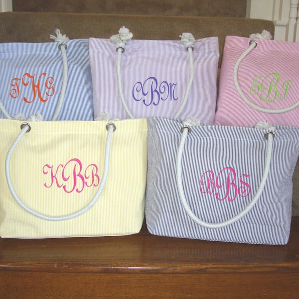 Seersucker Beach Bag Personalized, Beach Tote, Duffle Bag, Bridesmaid Gift