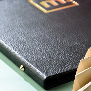 Prestige A5 Menu Cover, Czarny uchwyt na menu, Okładka menu do restauracji, Książka menu, Okładka menu do kawiarni i baru, Projekt okładki menu, Teczka menu, Folio menu