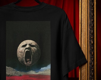 T-shirt med skrikande måne i mörk fantasi - Kosmisk skräckgrafik Comfort Colors®