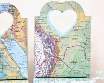 Sacs cadeaux vintage Map Heart Handled - Parfait pour les cartes-cadeaux, les faveurs de mariage, les confettis de mariage, les petits cadeaux et les bonbons.