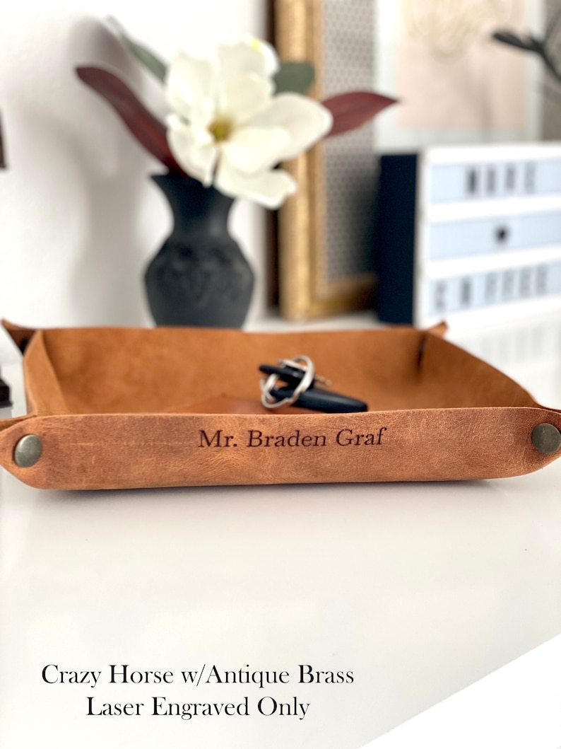 Handmade Leather Valet Tray. Choose From Caramel, Crazy Horse, Black, or Chocolate Brown. Laser engraved personalization. Many color options image 3