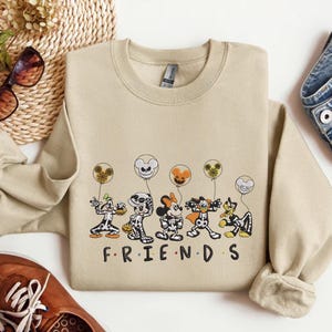 Camisa bordada de Mickey Friends para Halloween, sudadera de Disney para Halloween, cuello redondo con dibujos animados navideños, diseño de bordado para otoño