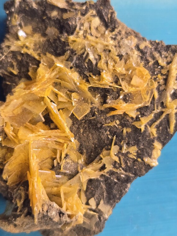 セルサイト ウルフェナイト 鉱物標本 セルサイト ウルフェナイト 鉱物標本 アリゾナ州産 ウルフェナイト