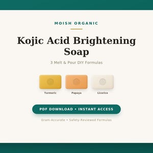 Könnte beinhalten: Ein digitales Dokument mit dem Titel Moish Organic Kojic Acid Brightening Soap mit 3 Melt & Pour DIY-Rezepturen. Es zeigt drei rechteckige Seifenstücke in Gelb, Orange und Weiß, beschriftet mit Turmeric, Papaya und Licorice, sowie einen PDF-Download-Button.
