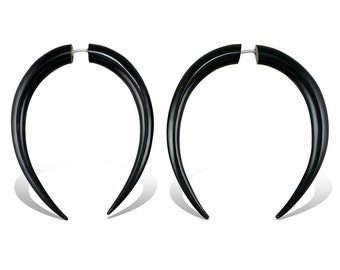 Rambo Hooks XL/Horn - Fake Gauges, Hand Carved